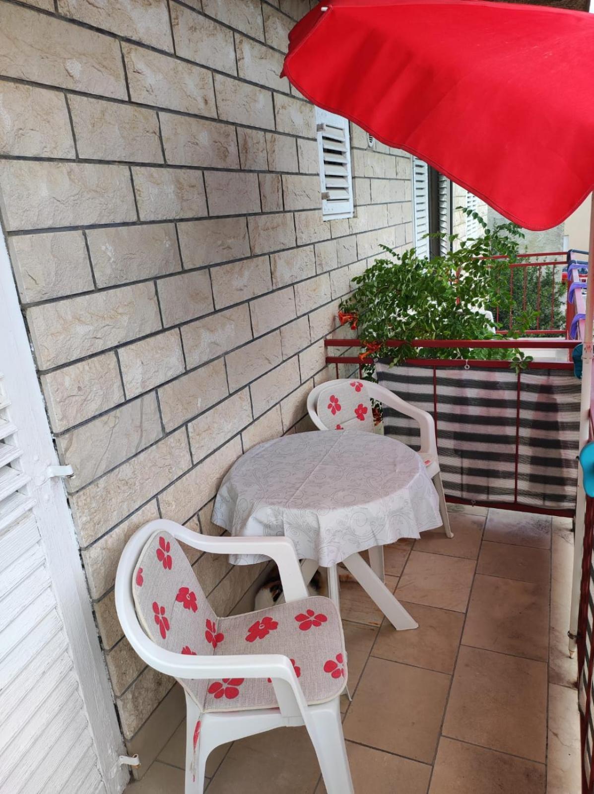 Apartmani Valentino Makarska Exterior photo